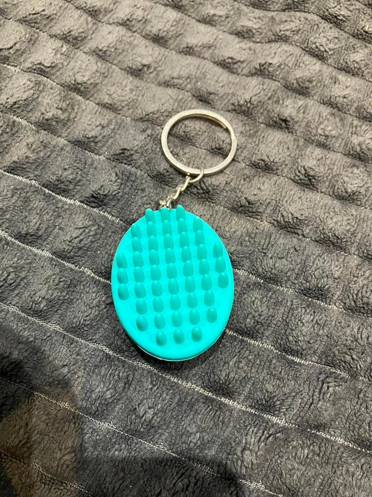 Porte-clés en forme de brosse à cheval, Enlèvement ou Envoi, Comme neuf