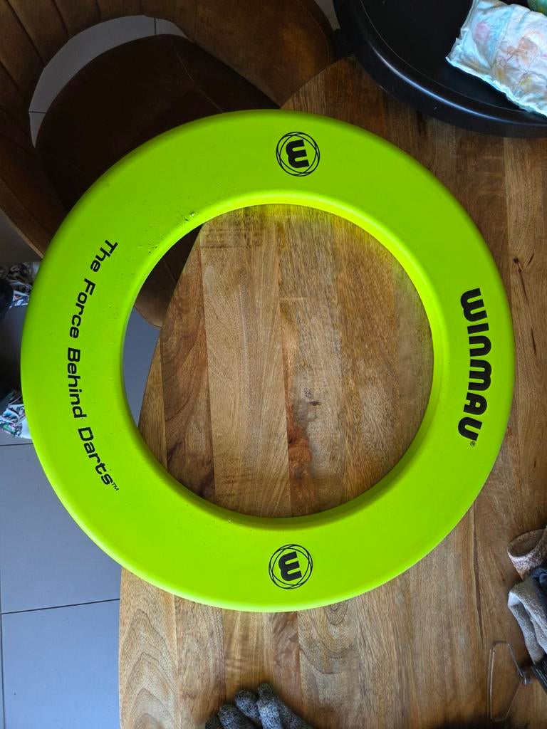 surround darts, Ophalen