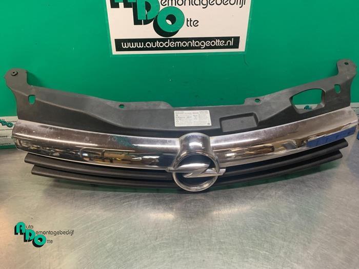 Grille van een Opel Astra (Astra H 04-), Gebruikt, -, -, Opel
