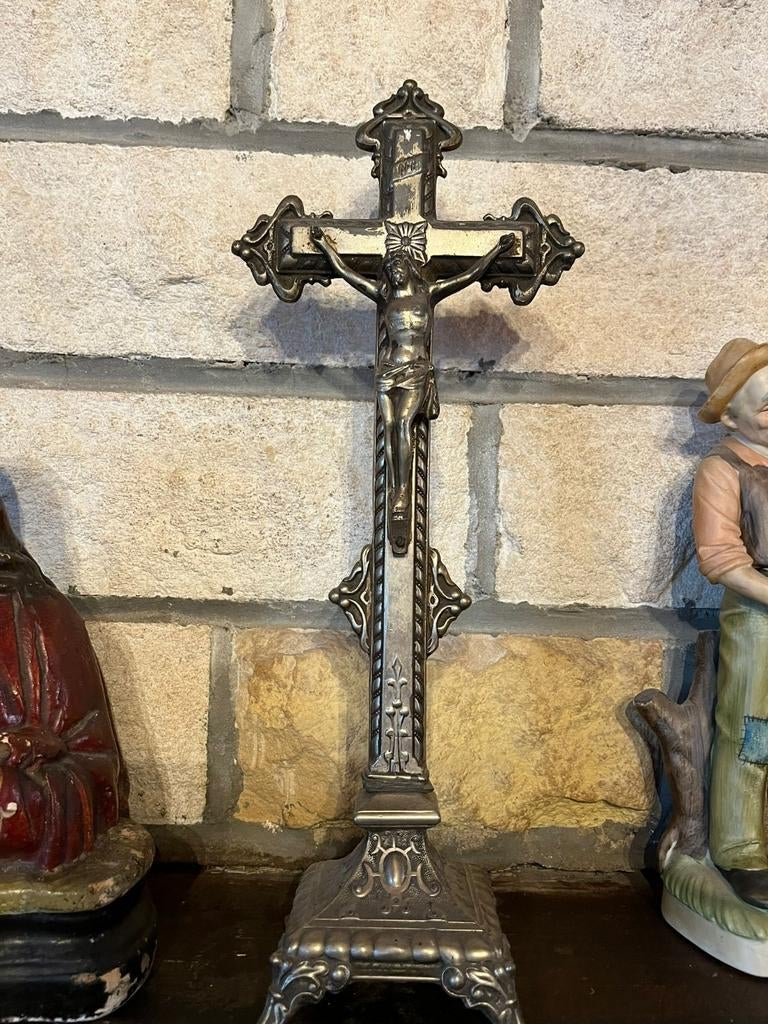 Kruis Jezus Christus, Antiek en Kunst, Ophalen