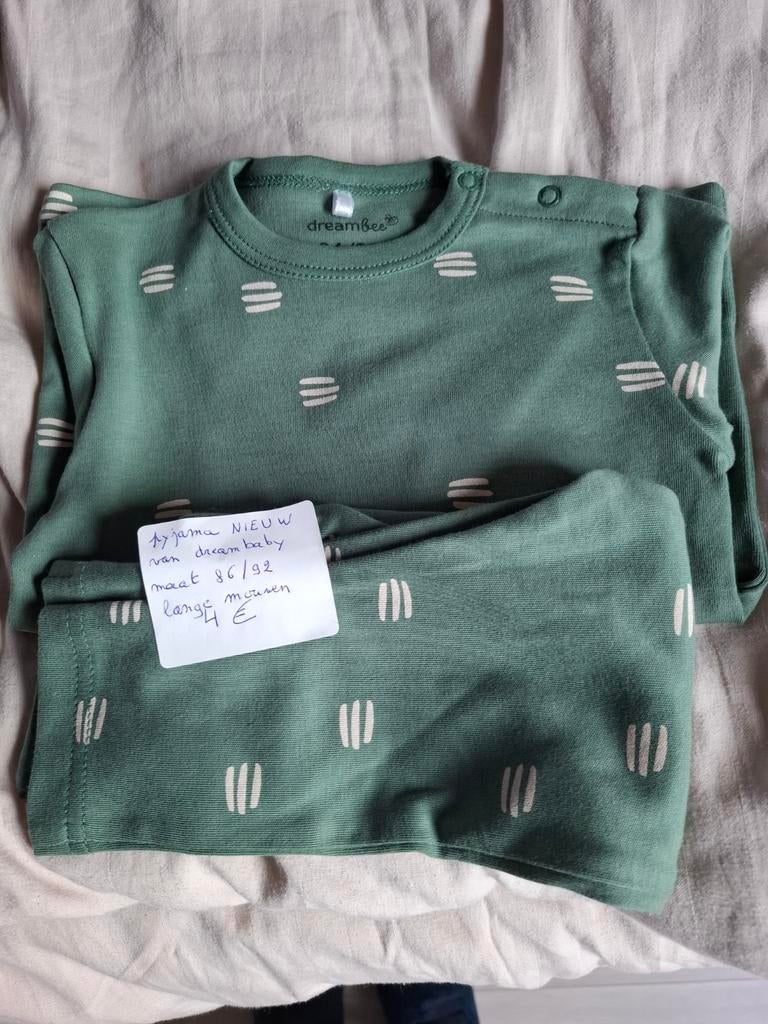 Pyjama  jongen nieuw, Enfants & Bébés, Vêtements de bébé | Prématuré, Enlèvement