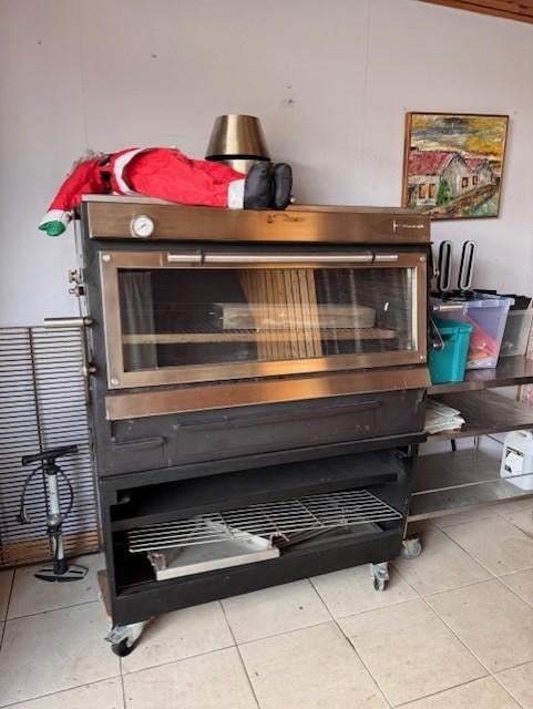 Diamant Houtskool Oven – Horeca Grill – Topstaat – op wielen, Tuin en Terras, Ophalen, Zo goed als nieuw, Overige merken, Met accessoires