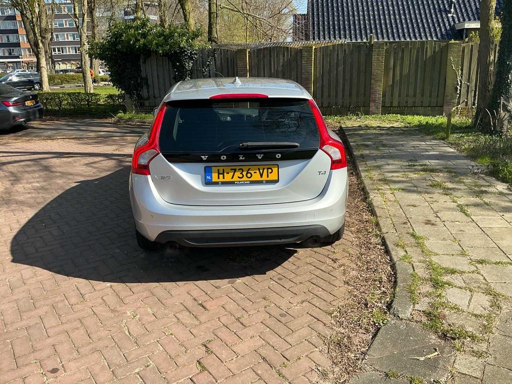 2011 Volvo V60 1.6 T4 Kinetic Personenauto, Auto's, Euro 5, Gebruikt, Break, V60