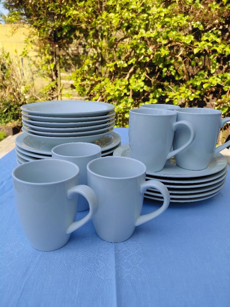 Servies-set voor starters, 24-delig, Huis en Inrichting, Ophalen, Nieuw, Effen, Porselein