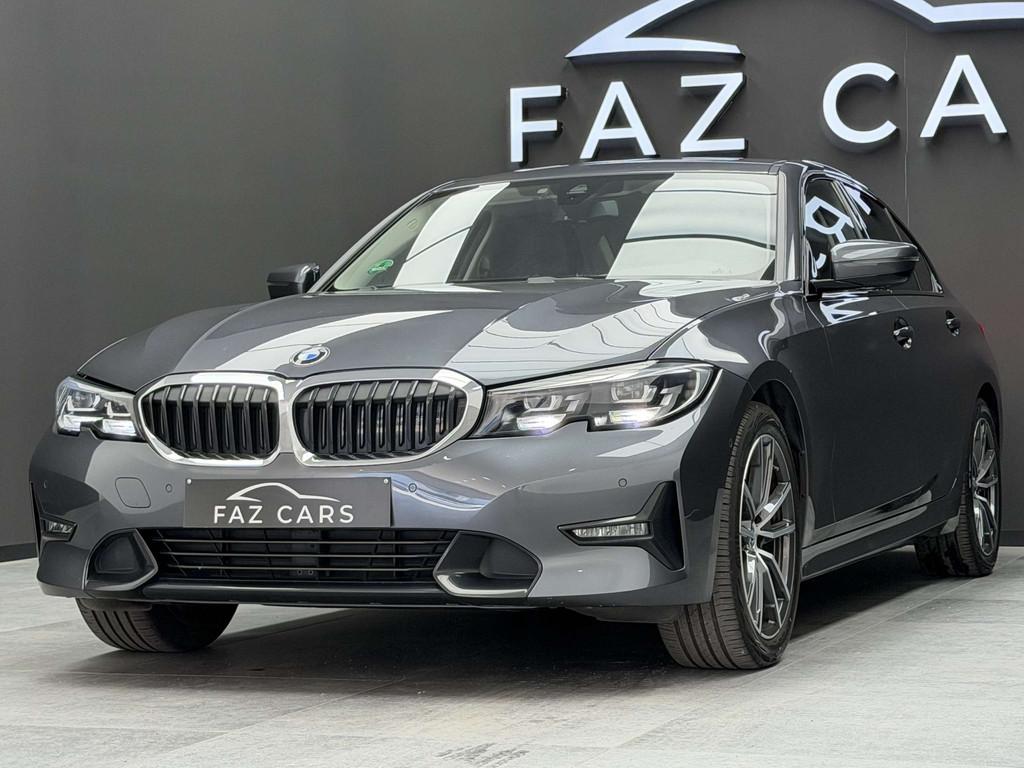 BMW 3 Serie 318 iA * 1ER PROP + CUIR + GPS + CAMERA + GARANT, Autos, Cuir, Argent ou Gris, Achat, https://public.car-pass.be/vhr/81021c96-8365-4931-a95c-325052e13b5b