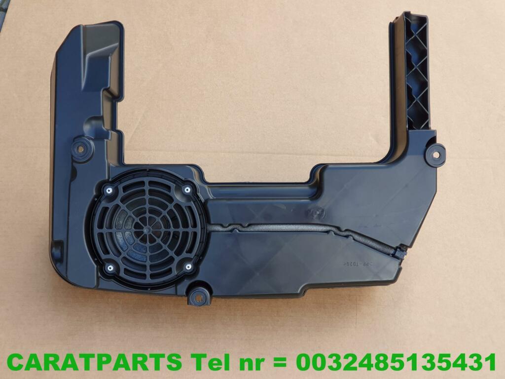 8K9035382B A4 Subwoofer A5 Sportback Bang & Olufsen A4 Avant, Fabrikant BV, Gebruikt, Info@fabrikant.eu, Fabrikantstraat 1
1000 AA  Amsterdam, NL