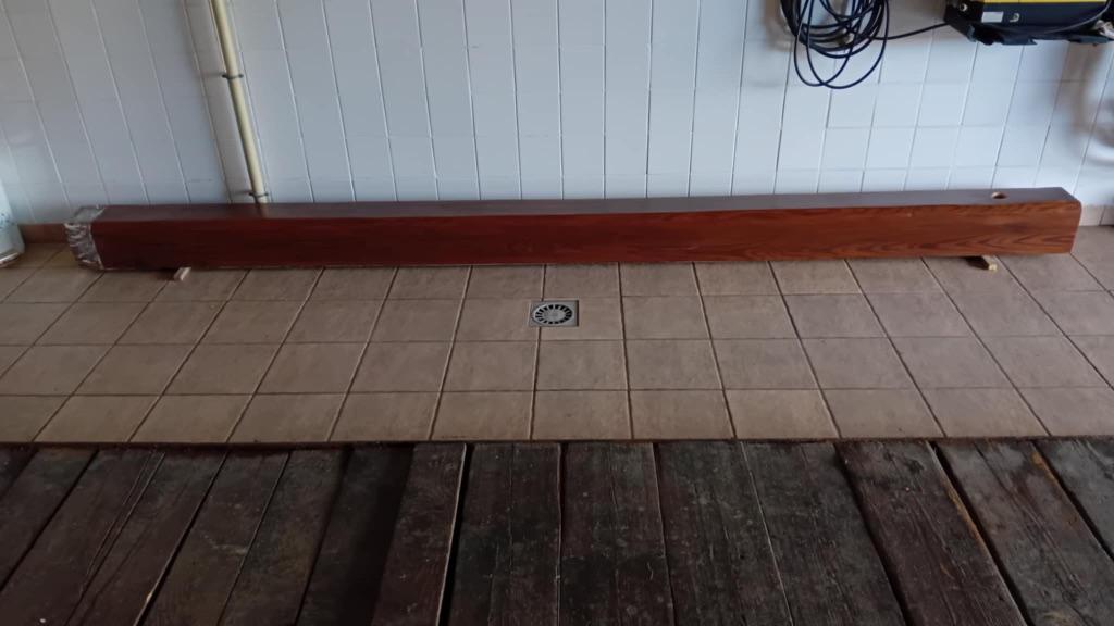 Poutre en bois, Bois dur, Enlèvement, Utilisé, 250 cm ou plus