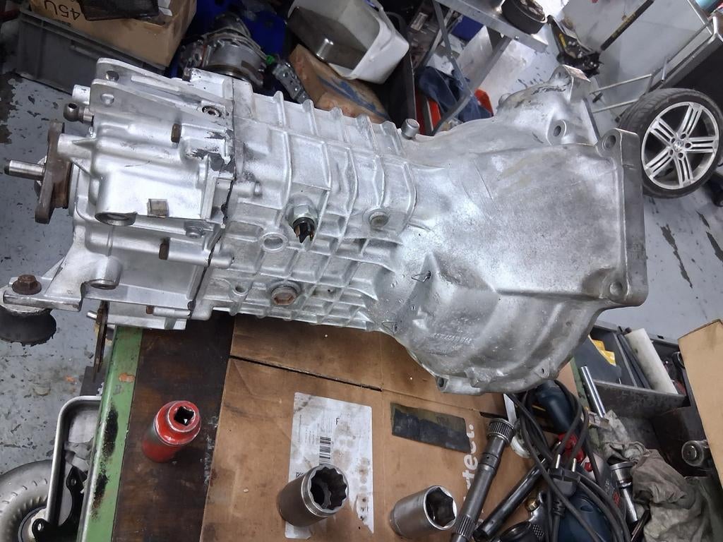 Gereviseerde getrag 240 versnellingsbak, Ophalen, BMW