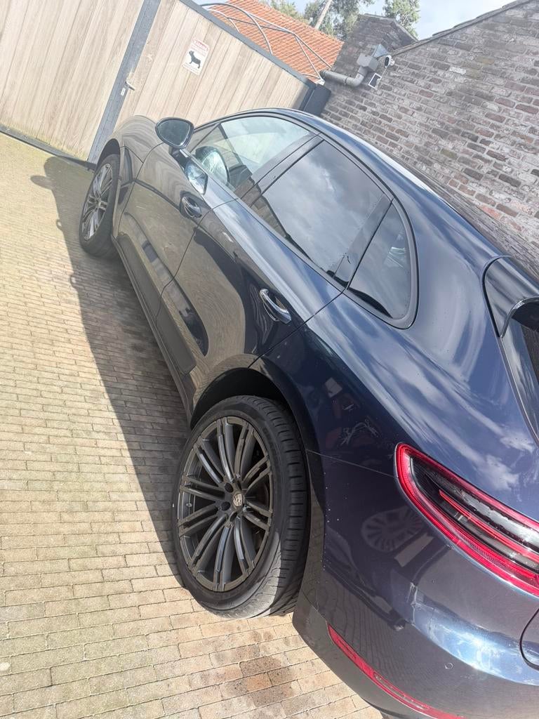 Porsche macan 2.0 2018 85500 km, Autos, Porsche, Achat, Euro 6, Carnet d'entretien, Noir