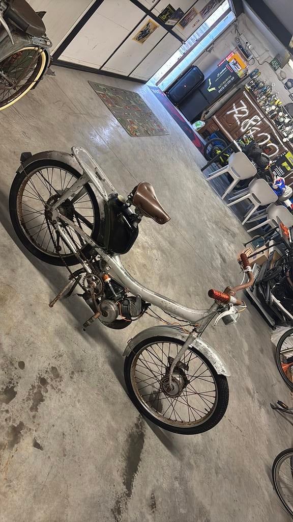 Mobylette av, Vélos & Vélomoteurs, Enlèvement ou Envoi, Comme neuf