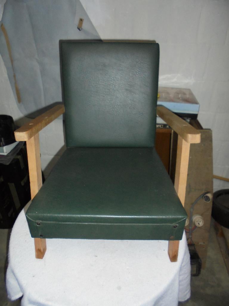 Vintage kinderzeteltje, Ophalen, Zo goed als nieuw, Stoel(en)