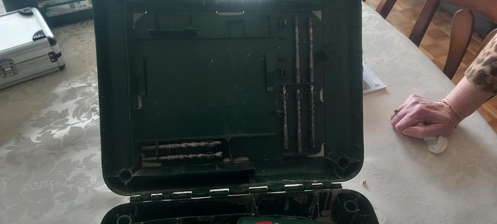 Perceuse sans fil Bosh, Bricolage & Construction, Enlèvement, Perceuse