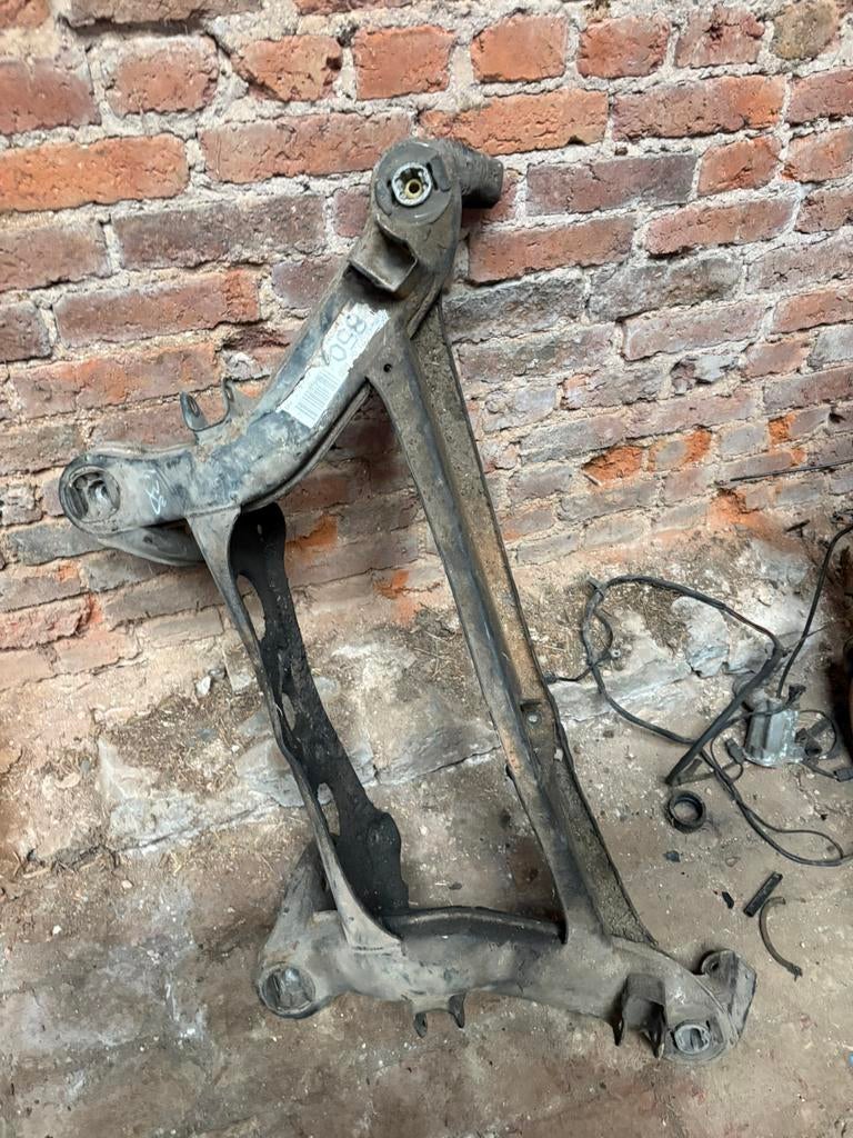 Mercedes w124 wieg, Auto-onderdelen, Motor en Toebehoren, Ophalen