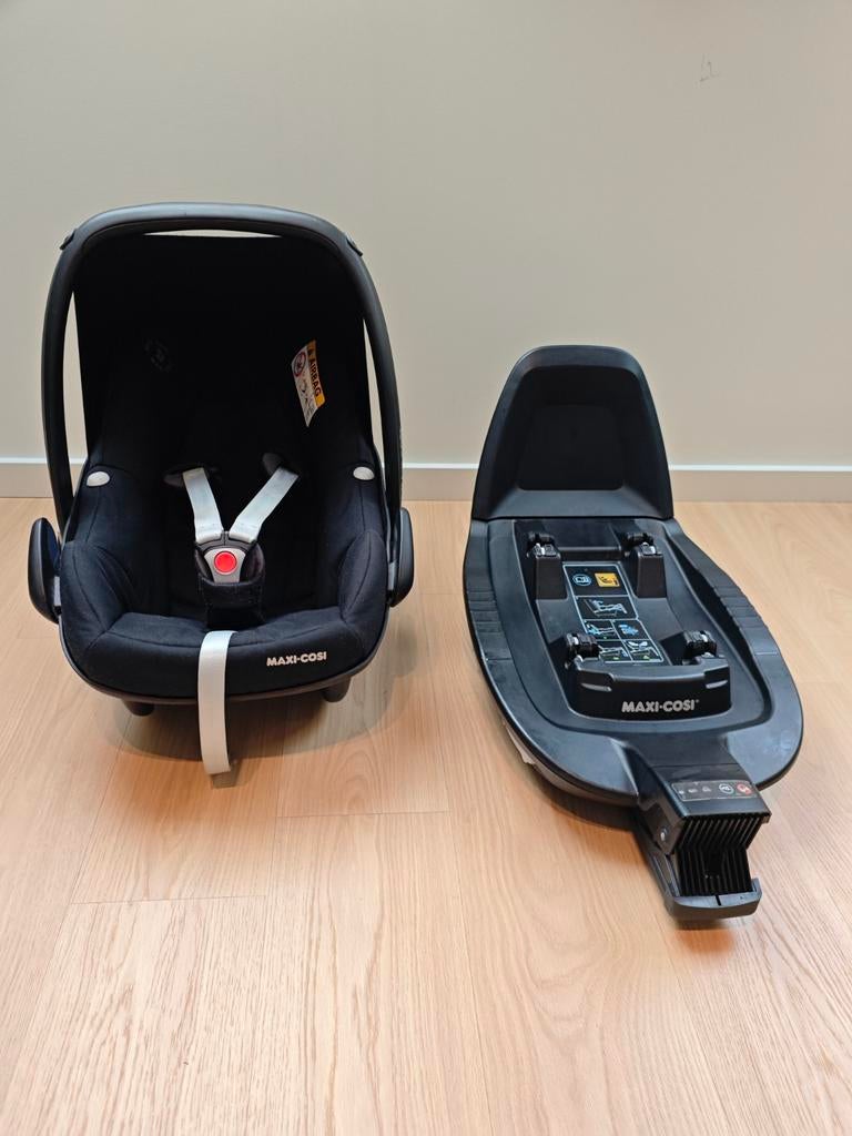 FamilyFix3 (onderstel) + maxi cosi (ongevalvrij) + hoes, Enlèvement, Comme neuf, Maxi-Cosi, Isofix