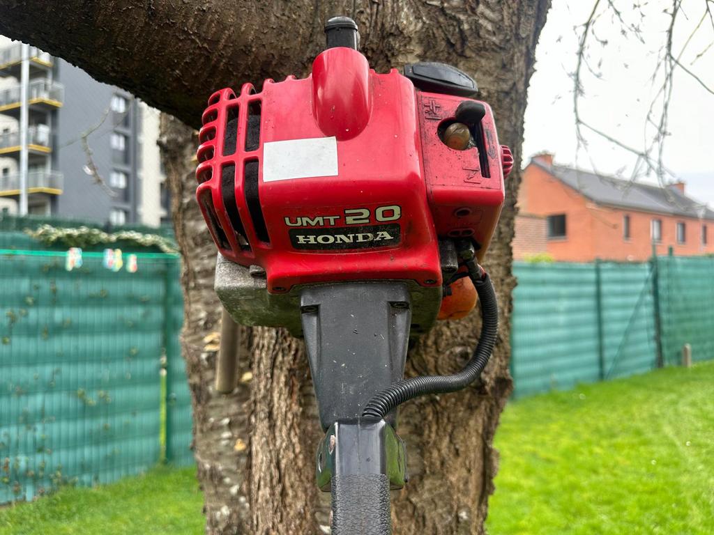 Debroussailleuse à reparer, Jardin & Terrasse, Enlèvement
