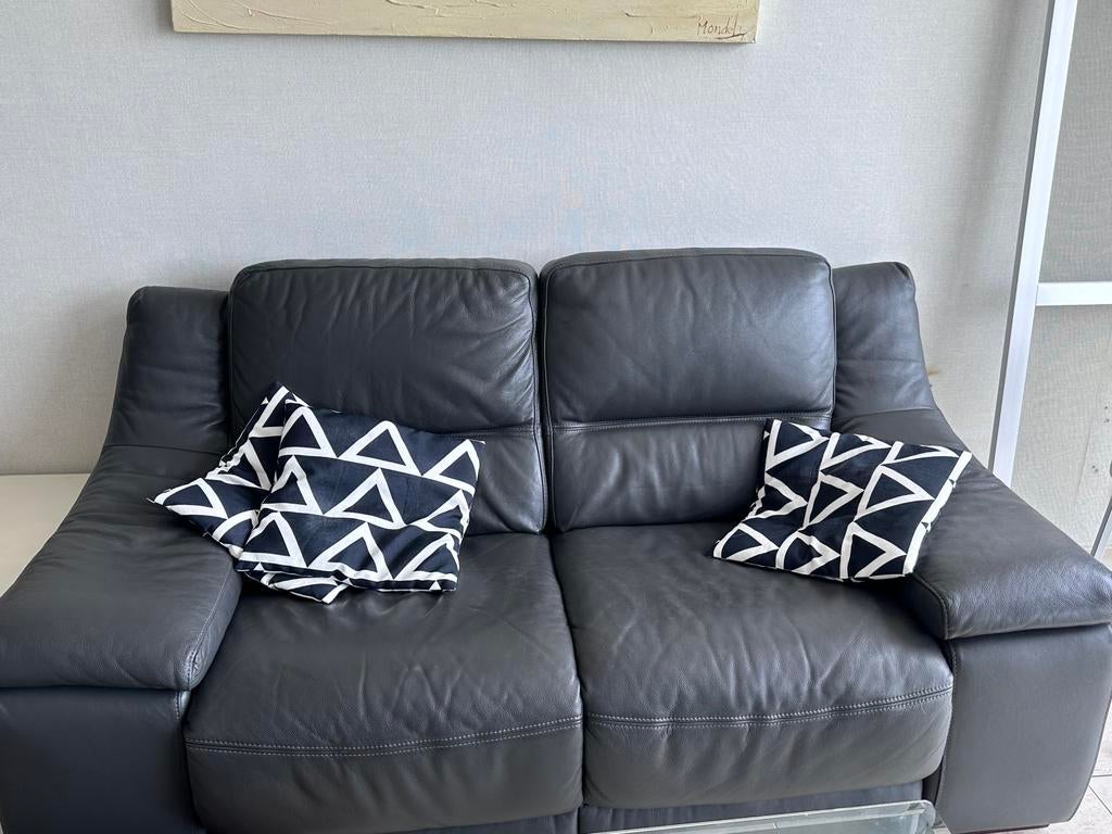 Zetel, Ophalen, Zo goed als nieuw