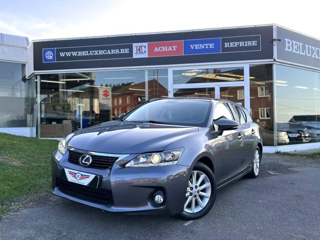 LEXUS CT 200H 1.8i ESSENCE-ELECT*ATT REM*HYBRID*LED*LEER*, Auto's, Lexus, Euro 5, Zwart, Leder, 5 deurs