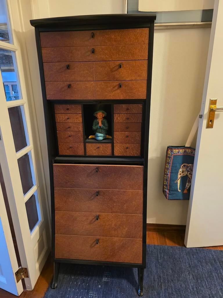 Secrétaire Giorgetti en loupe d’acajou, Maison & Meubles, Armoires | Secrétaires, Enlèvement