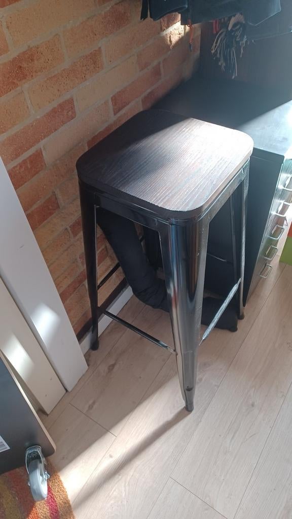 Tabouret de bar en métal, Maison & Meubles, 1 tabouret, Enlèvement, Utilisé, Bois