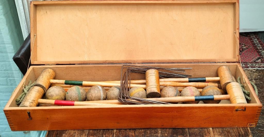 Antiek houten croquet set. 2 tot 8 spelers. Compleet. JOSCO., Vijf spelers of meer, Ophalen, Gebruikt, JOSCO Made in Belgium