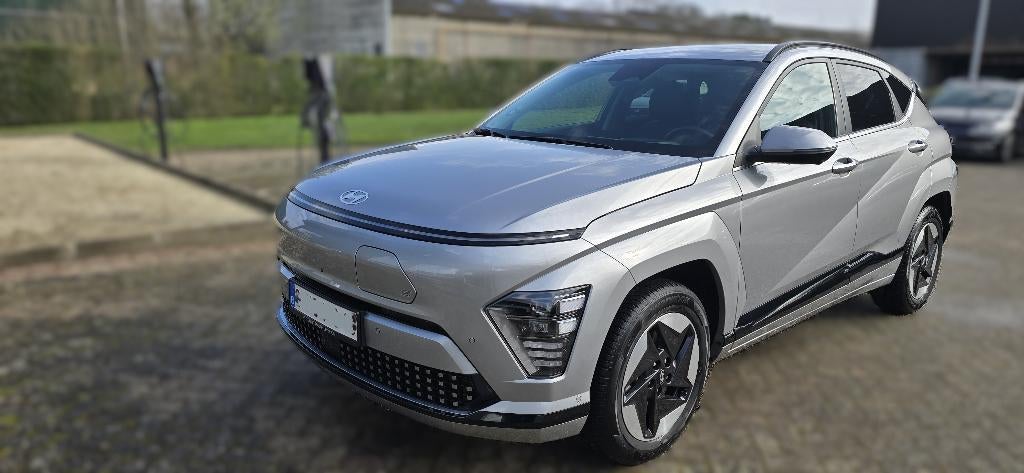 Hyundai Kona Shine, Autos, Hyundai, Argent ou Gris, Achat, Carnet d'entretien, Automatique