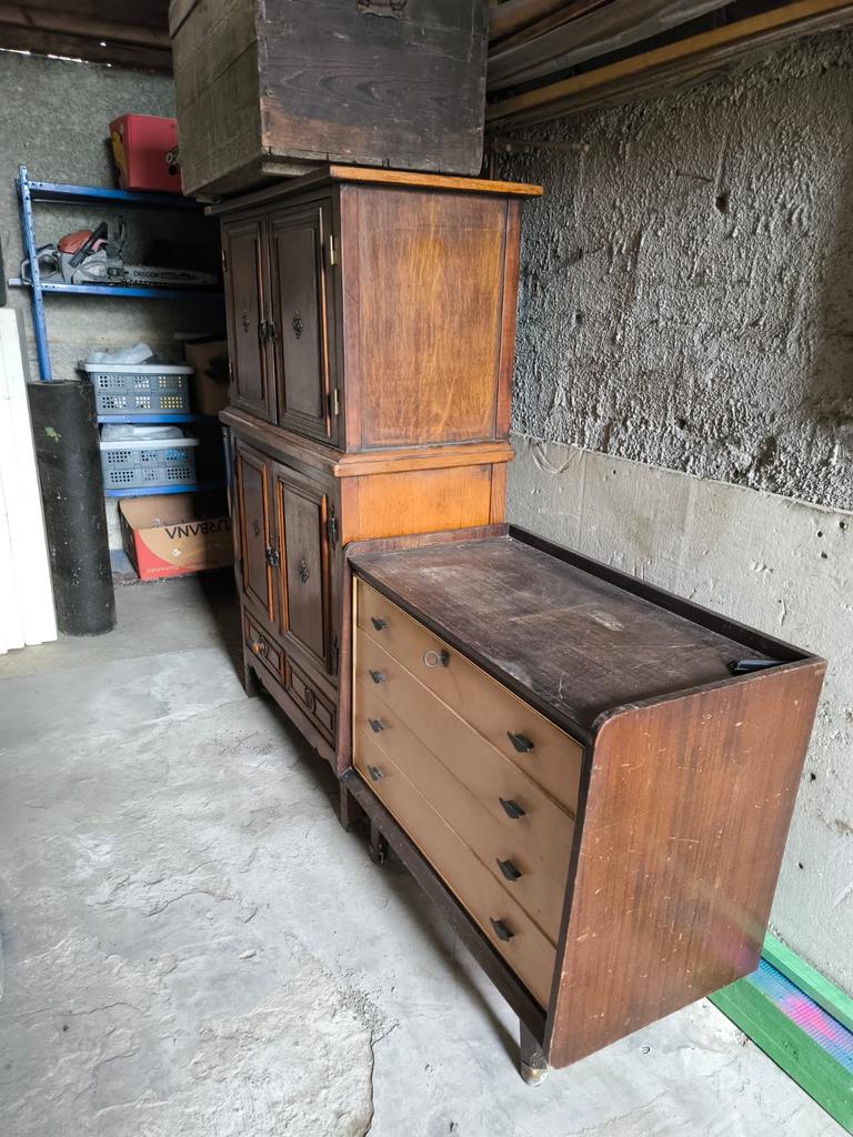 Les meubles  commode a tiroir 140€ et l’autre 60€, Enlèvement
