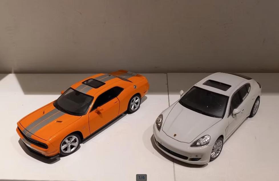 Dodge Challenger & Porsche Panamera S , schaalmodel 1:24, Hobby en Vrije tijd, Ophalen, Nieuw, Auto