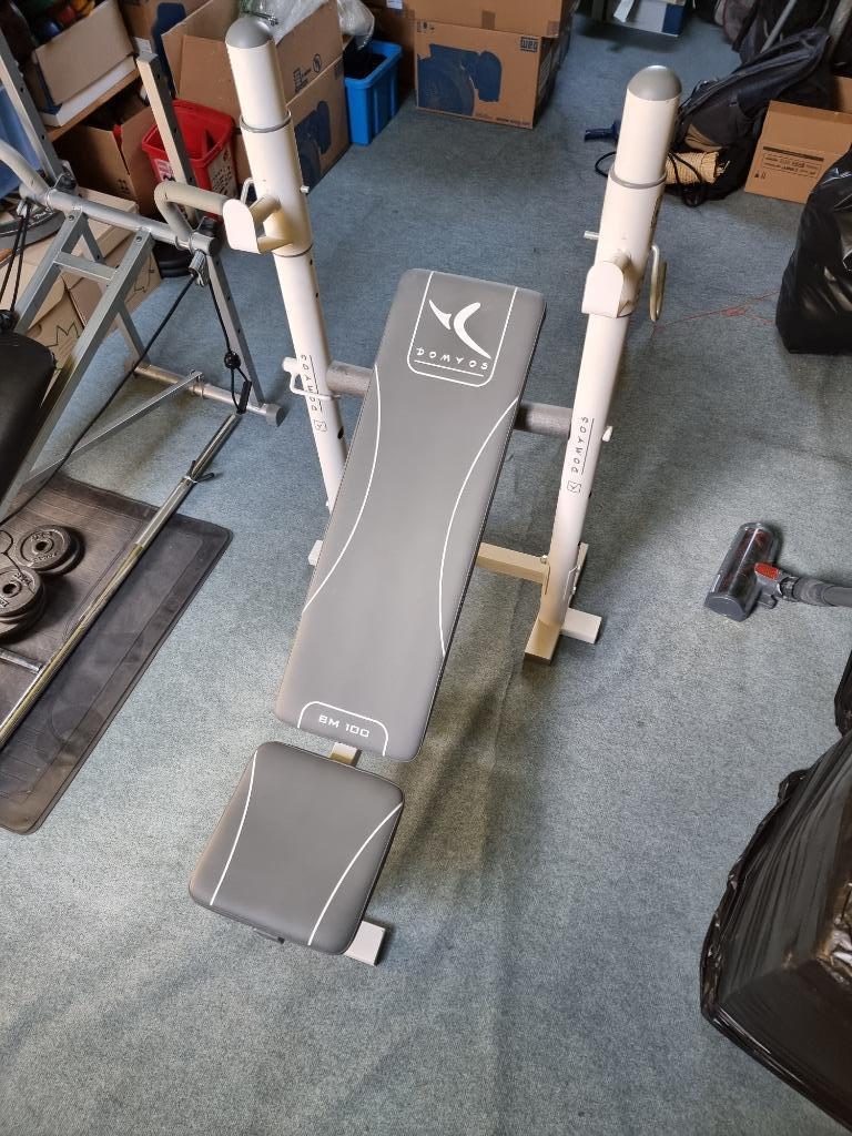 fitness bank, bar (1m55, 28mm) en 38kg gewichten domyos, Enlèvement, Utilisé