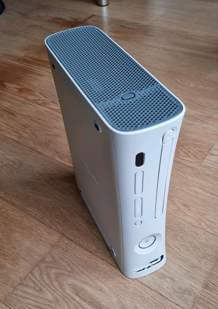 XBOX 360 Arcade + 12 jeux, Consoles de jeu & Jeux vidéo, Jeux | Xbox 360, Enlèvement