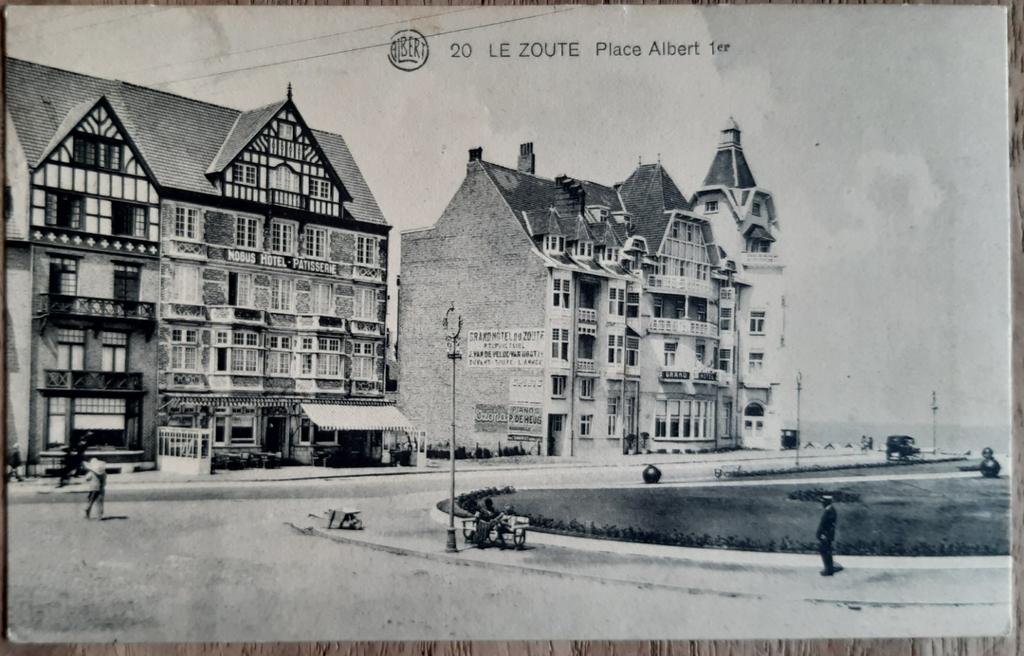 KNOKKE ZOUTE place Albert, Enlèvement ou Envoi