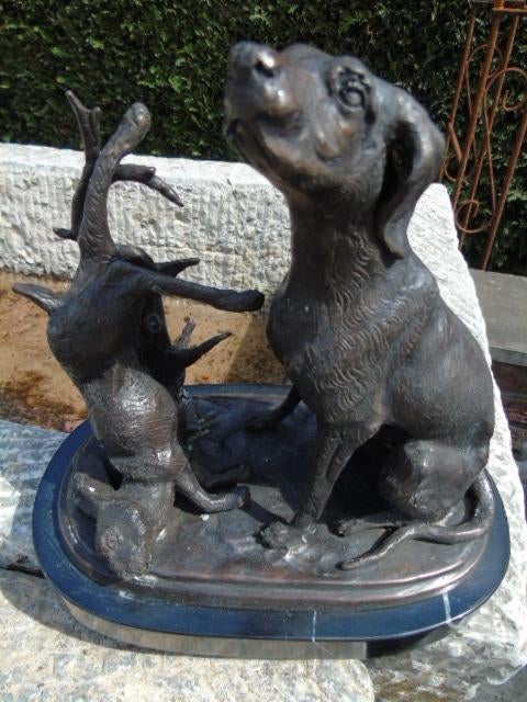 chien de chasse et son gibier en bronze, Enlèvement ou Envoi, Bronze