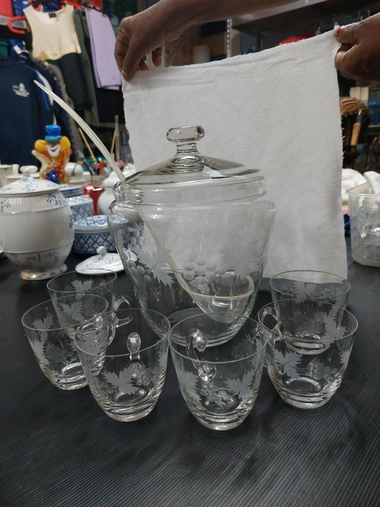 Service à Sangria en verre 6 tasses et bol à couvercle + lou, Service complet, Comme neuf, Verre, Enlèvement