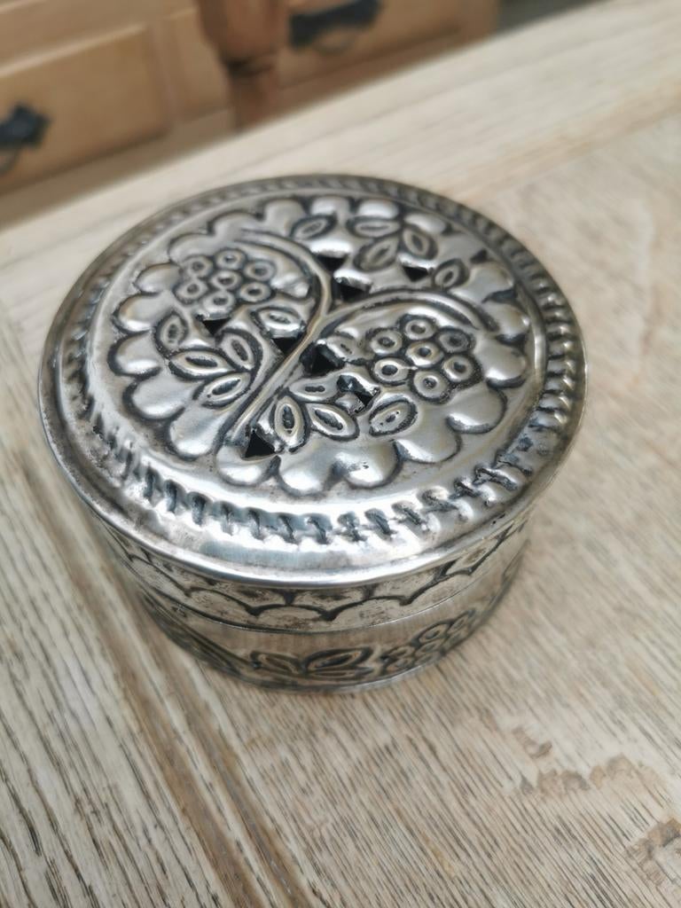 Très belle boîte à bijoux ancienne en argent, Enlèvement ou Envoi