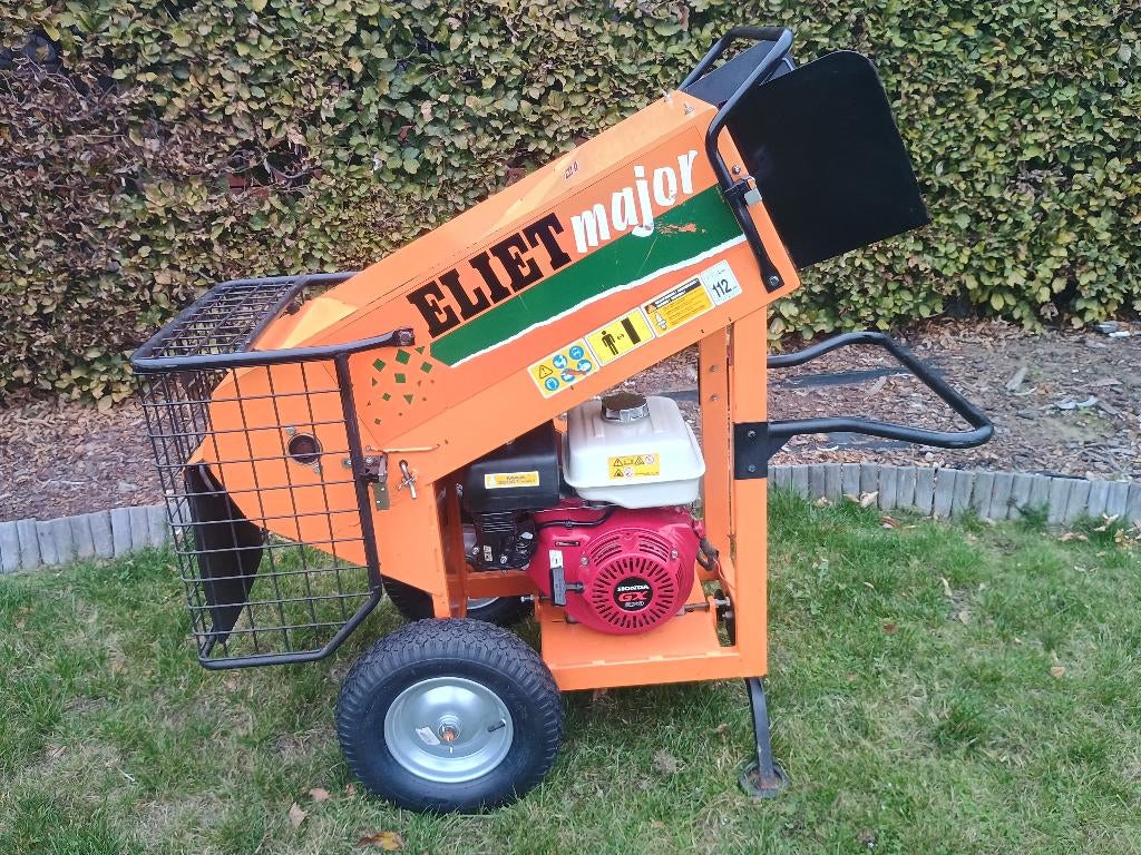 Eliet Major hakselaar, Ophalen, Gebruikt