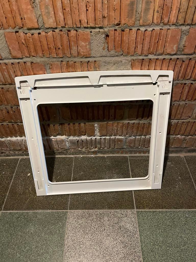 Kader om Miele droogkast op wasmachine vast te zetten, Elektronische apparatuur, Ophalen, Zo goed als nieuw