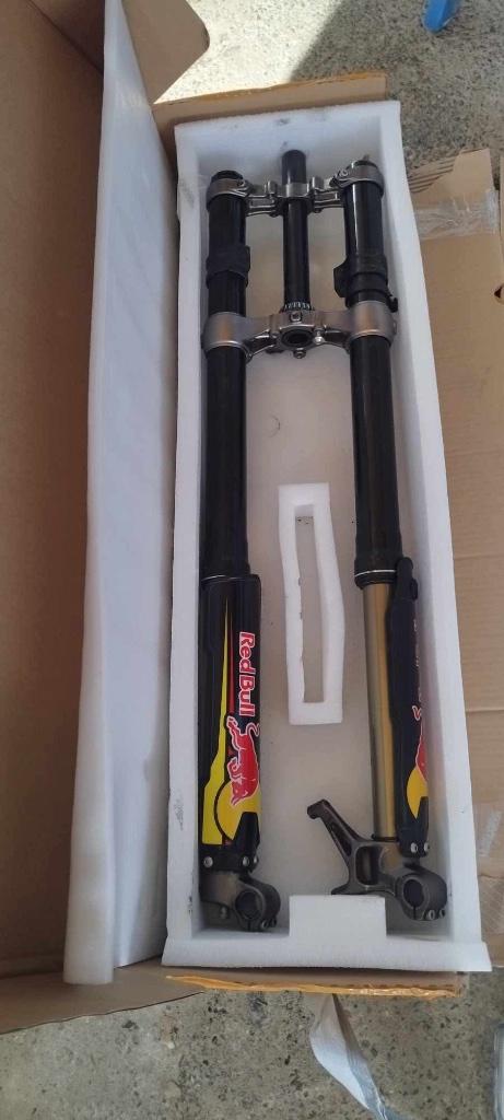 SUR-RON LIGHT BEE KKE VOORVORK, Ophalen, Gebruikt