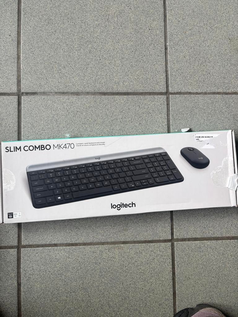 Ensemble Clavier et Souris Sans Fil Logitech MK470 ComboNeuf, Ophalen of Verzenden, Zo goed als nieuw, Draadloos, Toetsenbord en muis-set