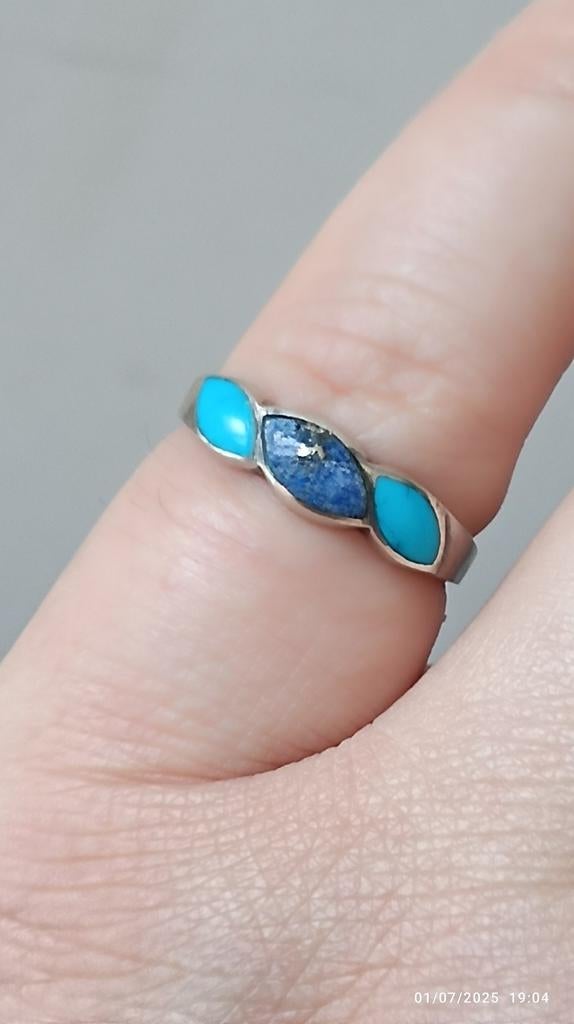 Ancienne bague en argent massif avec turquoise et lapis lazu, Bijoux, Sacs & Beauté, Bagues, Comme neuf, Femme, Plus petit que 17