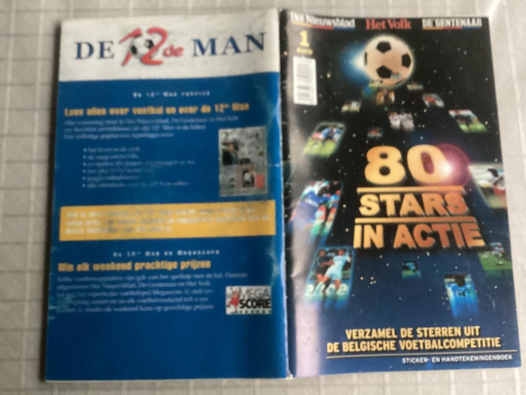 Sticker album volledig voetbal 80 stars in actie, Enlèvement ou Envoi, Utilisé, Autocollant