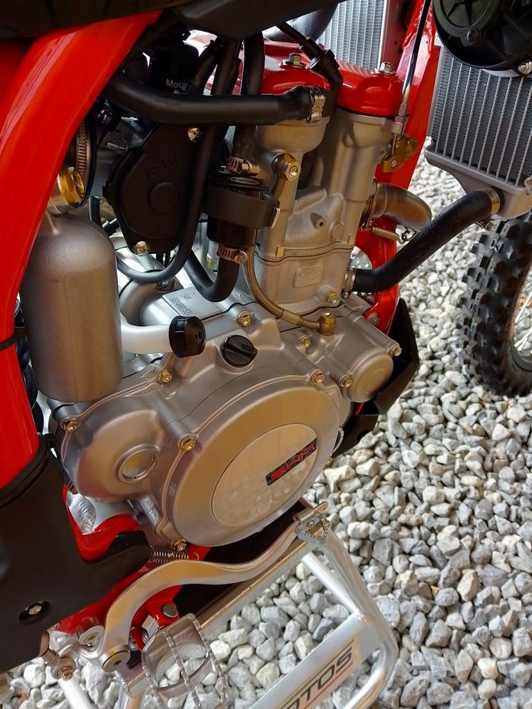 SWM RS 300 Enduro last pièce !, Motoren, 300 cc, Particulier, Enduro, 1 cilinder