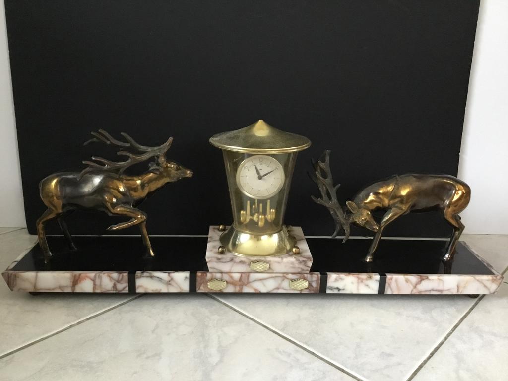 Marmeren schouwstuk 2 herten met klokje (61cm), Antiek en Kunst, Ophalen