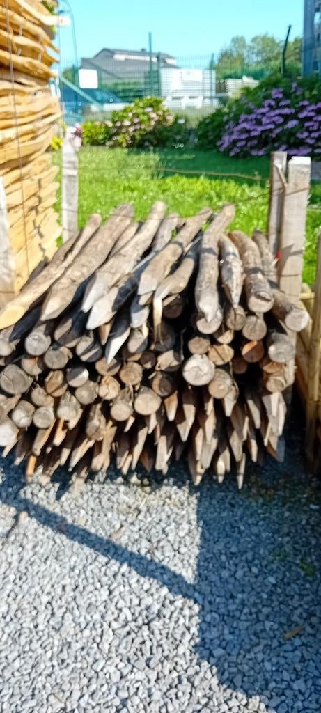 Piquets acacia, Enlèvement