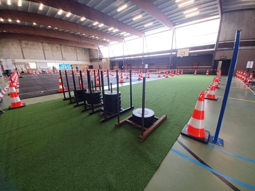 Gazon artificiel / sprinttrack 2m x 20m (Unicolor) (occa), Info@kriden.be, Enlèvement ou Envoi, Belgique, Comme neuf