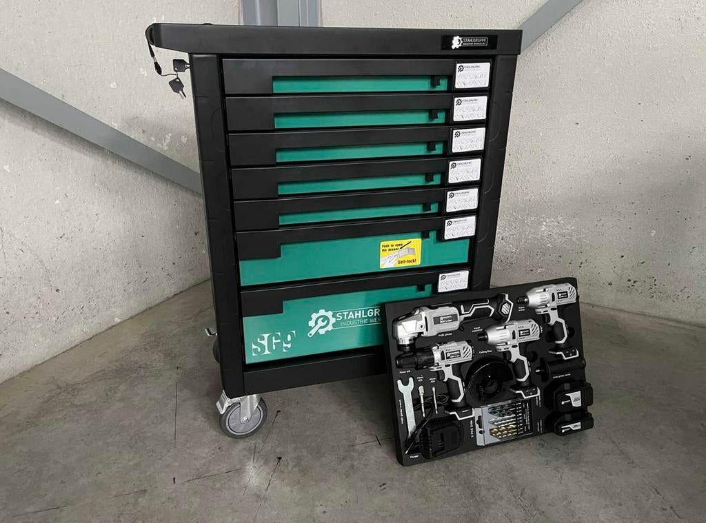 Gereedschapswagen stahlgruppe, Ophalen, Gevuld, Nieuw