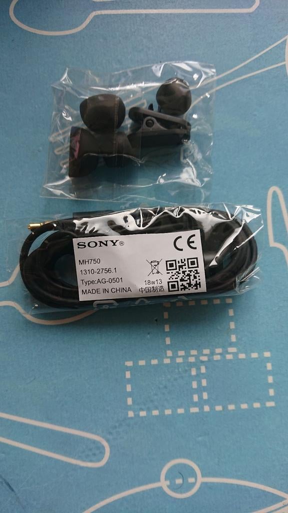 Sony écouteur 2pcs, Enlèvement ou Envoi, Neuf, Sony