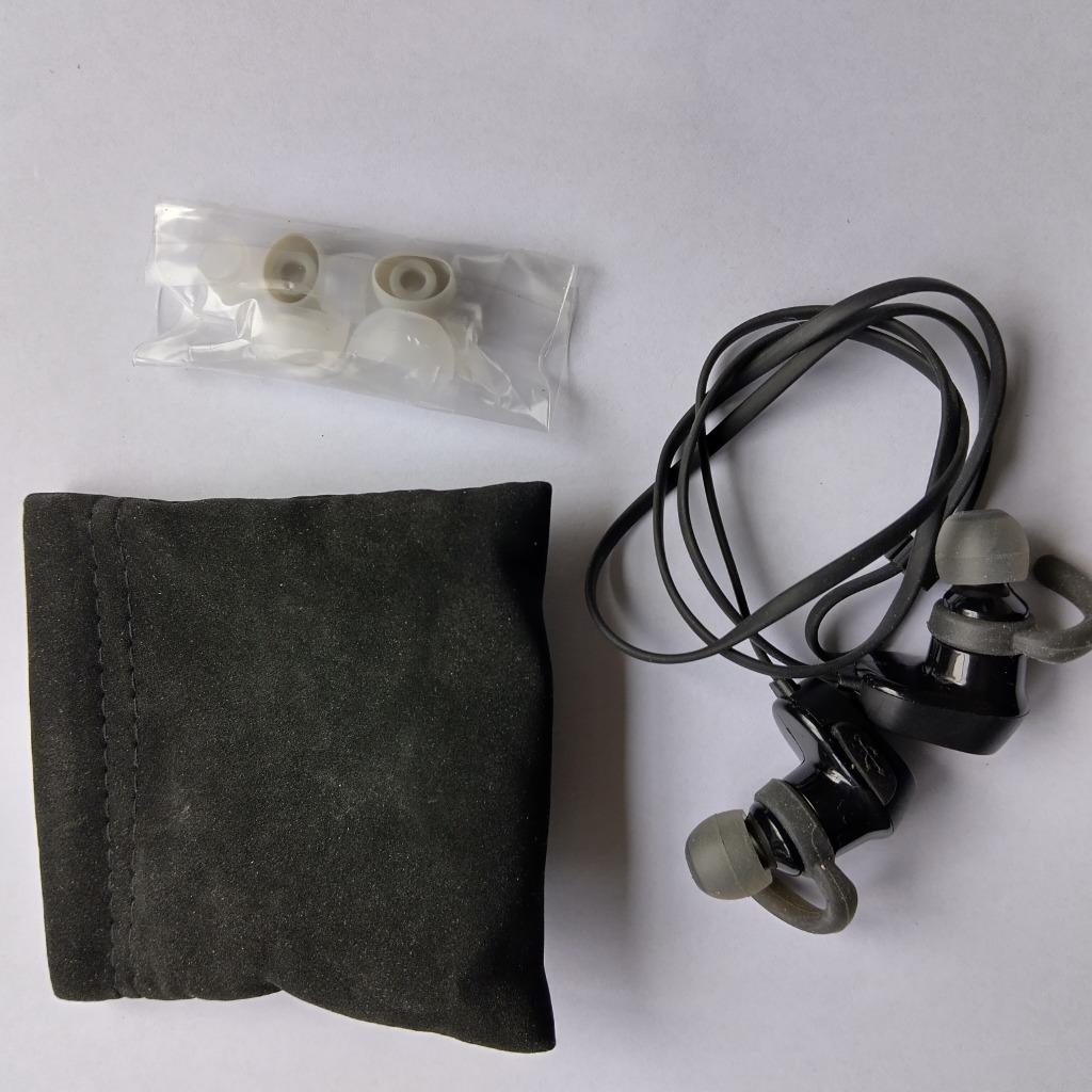 Anker Soundbuds Sport Bluetooth earplugs, Ophalen of Verzenden, Bluetooth