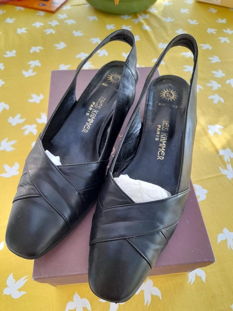 Zwarte slingbacks 39, Ophalen