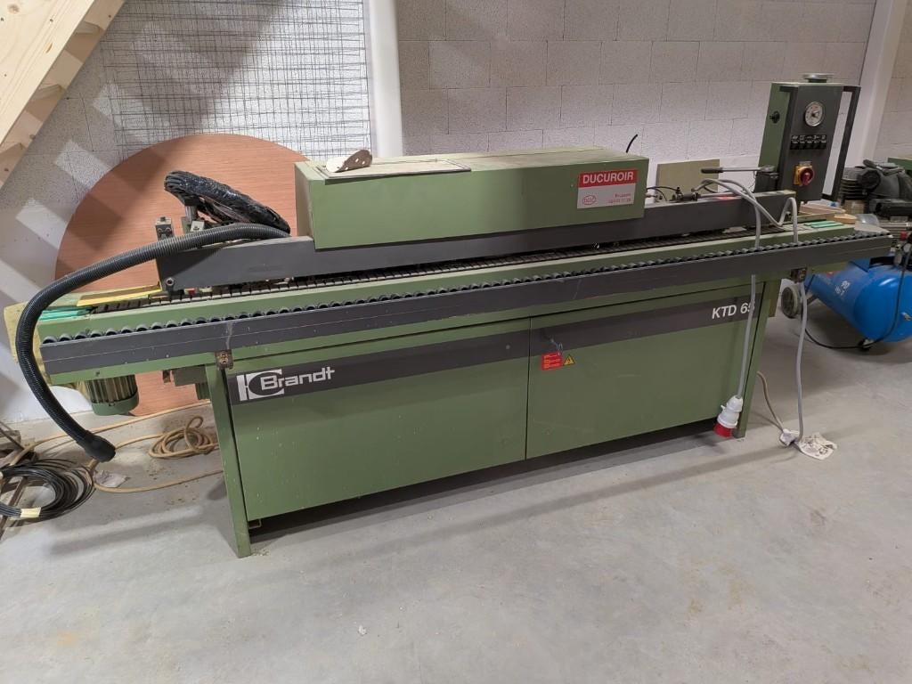 Pinceuse à bords Brandt KTD 65 — fixer-supérieur/pièces