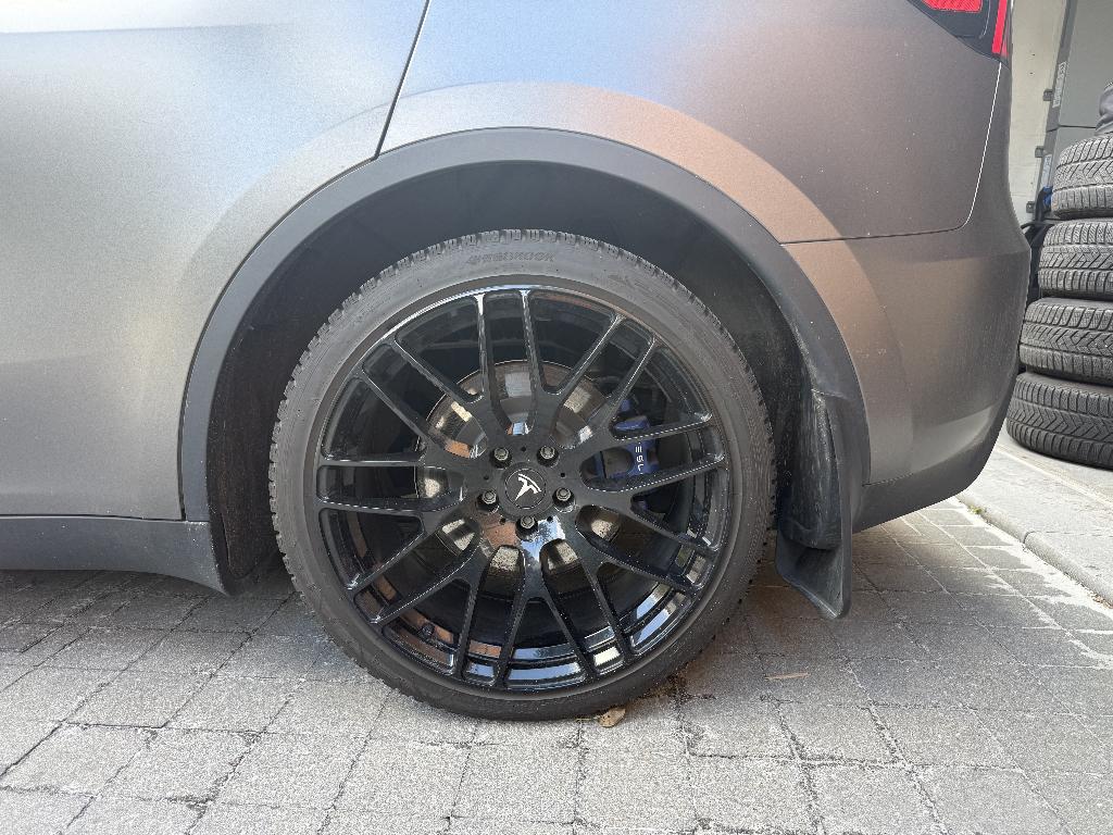 Jantes 21 pouces PLATIN P70 pneus Hiver pour TESLA Model Y, Pneus hiver, Véhicule de tourisme, 275 mm, 21 pouces