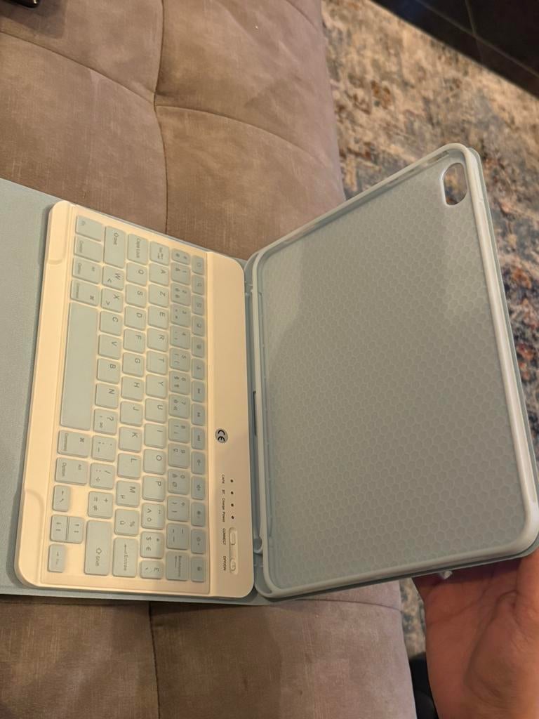 Tablet case, Computers en Software, Tablet-hoezen, Ophalen of Verzenden, Zo goed als nieuw